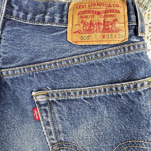 Levi’s 505 Straight Jeans Men’s Size 32 X 34 Zip Fly Red Tab 100% Cotton - Picture 5 of 10